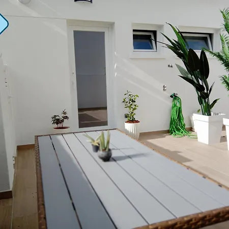 At Maries 4 Blue * Peniche